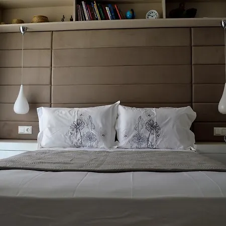 Athens Nest-2